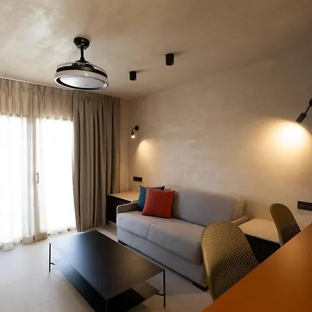 Playazul * פלאייה דה לאס אמריקס